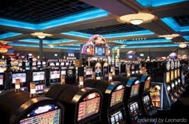 Riverwalk Casino Hotel Vicksburg Esterno foto